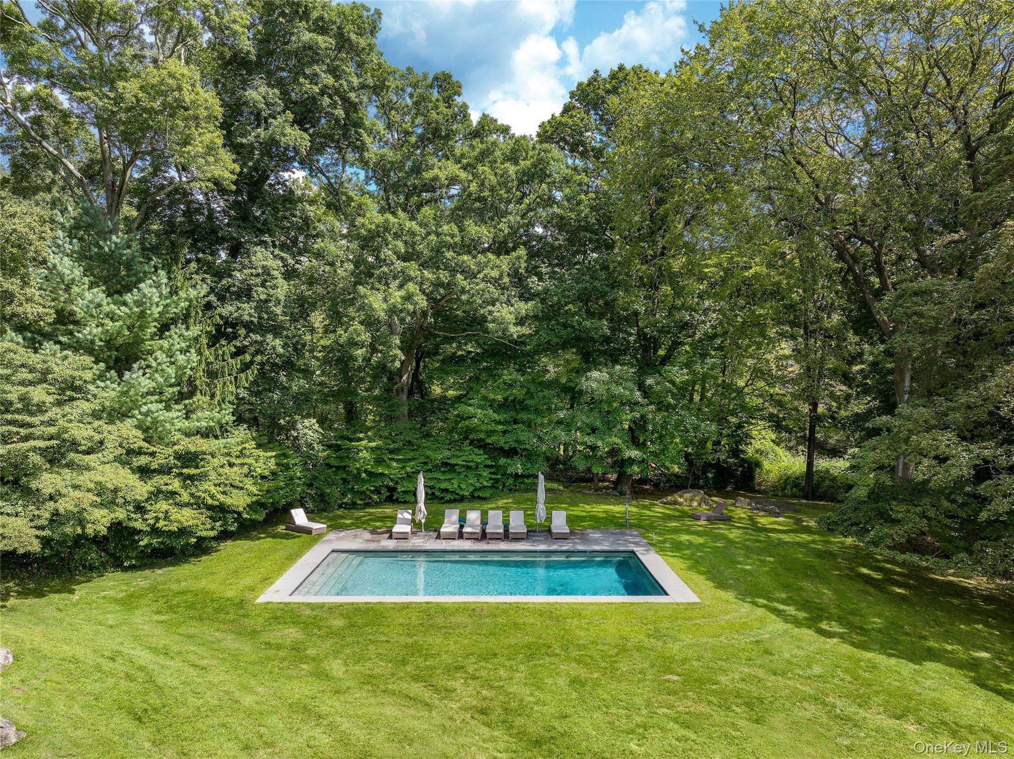 Casa de 6 Dormitorios en Venta en Greenwich, CT, EE. UU. - 4