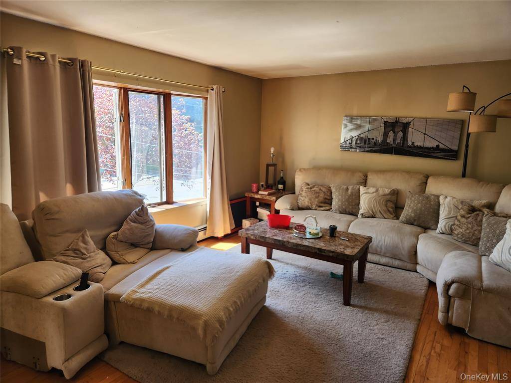Casa de 6 Dormitorios en Venta en Hempstead - Nueva York - EE. UU. - 8