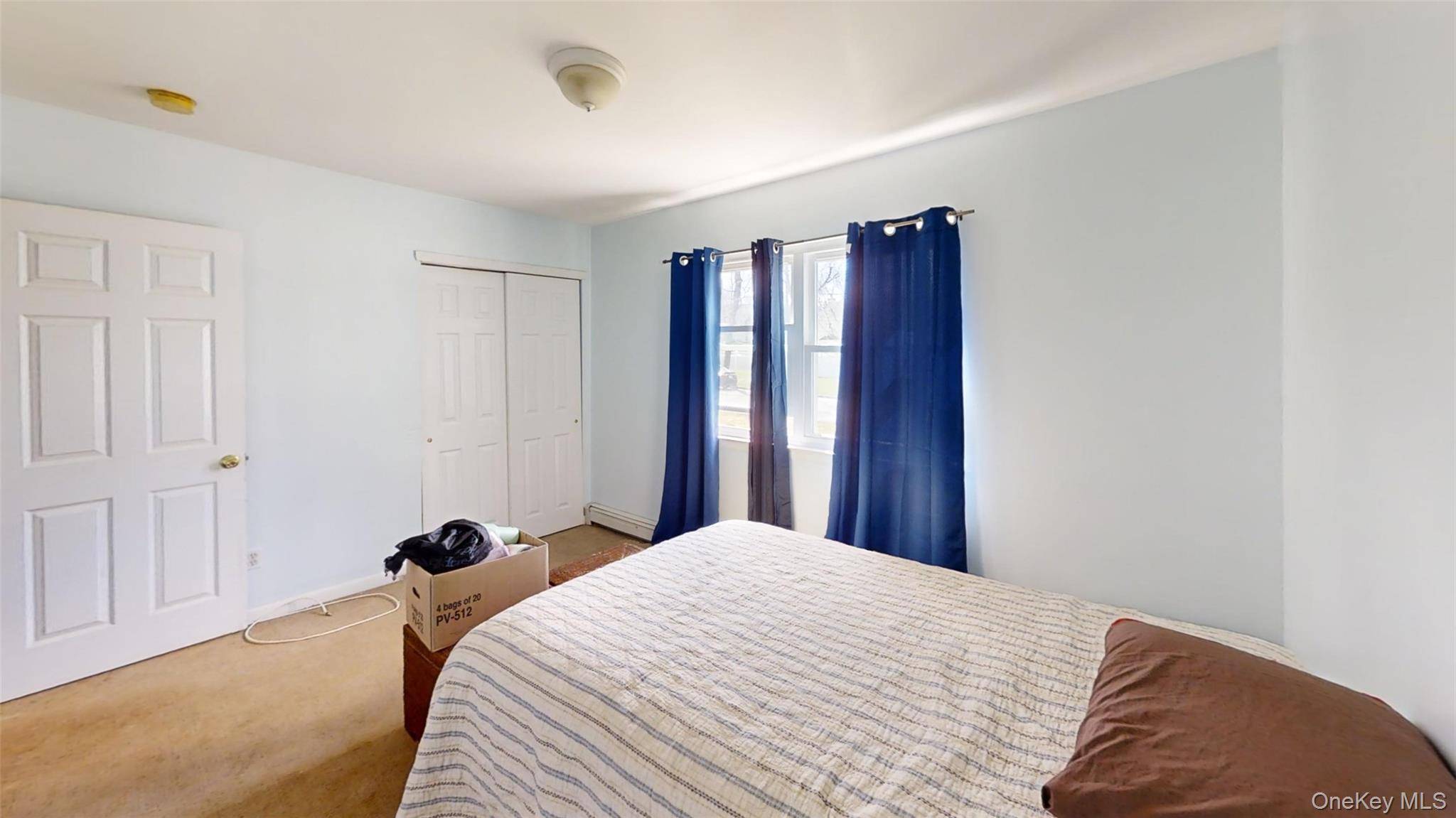 6 Bedroom Home for Sale in Huntington - New York - USA - 7