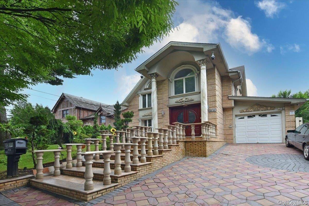 Casa de 6 Dormitorios en Venta en Jamaica Estates - Nueva York - EE. UU. - 4