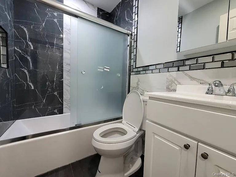 Casa de 6 Dormitorios en Venta en Jamaica North - Nueva York - EE. UU. - 6