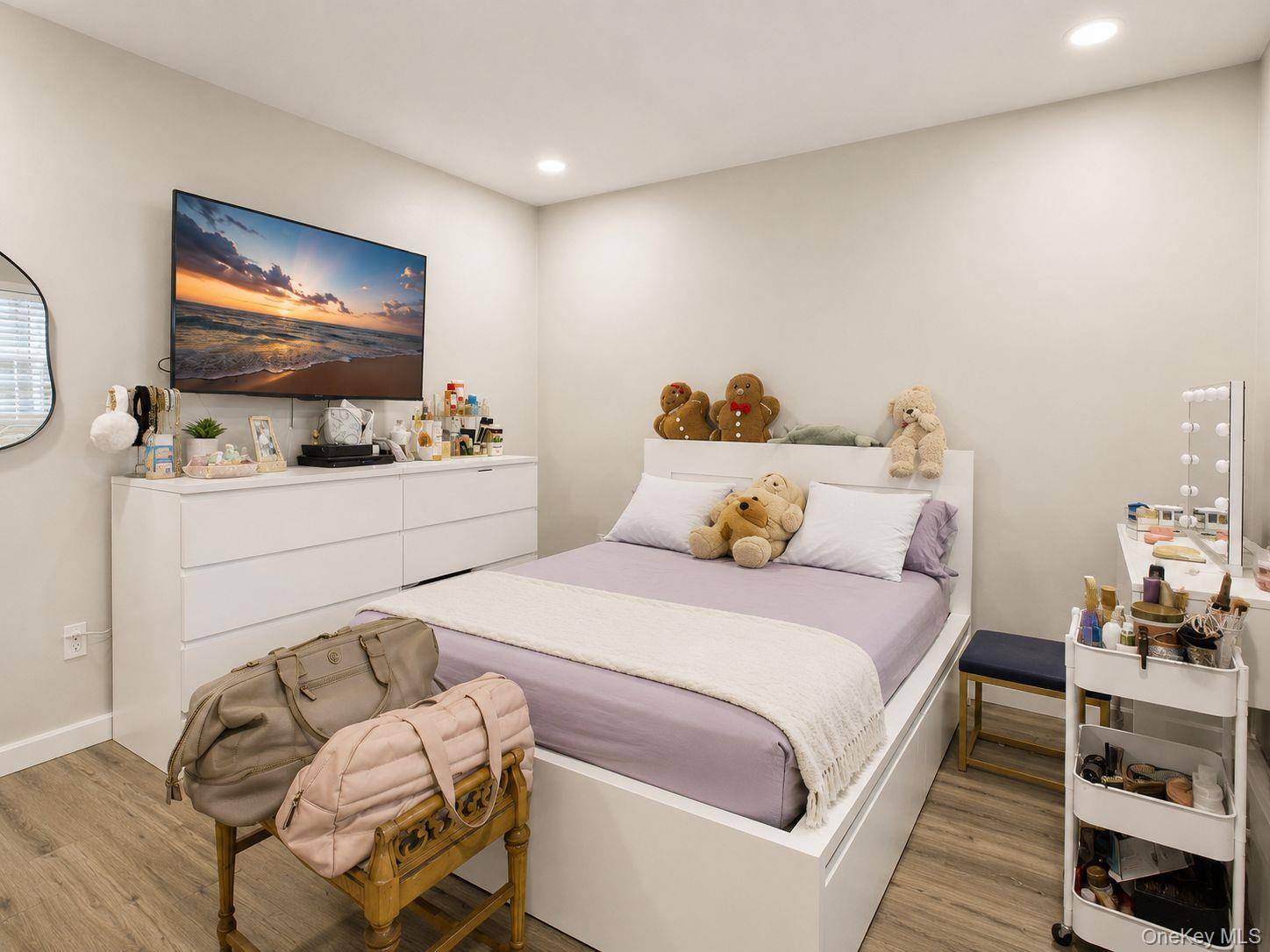 Casa de 6 Dormitorios en Venta en Levittown - Nueva York - EE. UU. - 5