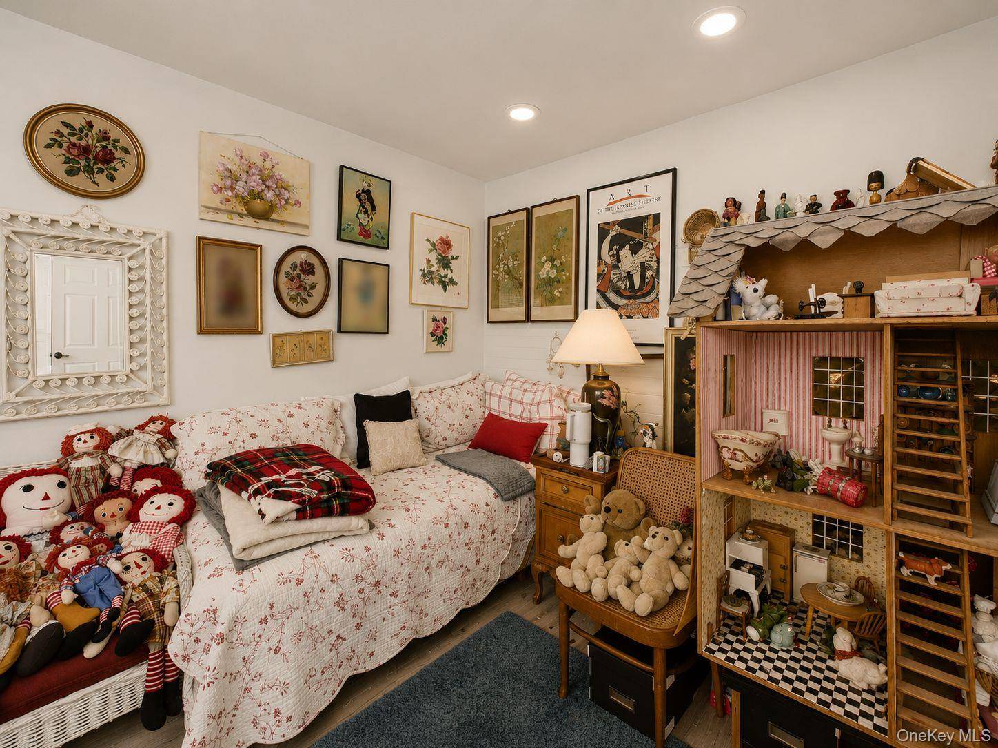 Casa de 6 Dormitorios en Venta en Levittown - Nueva York - EE. UU. - 8