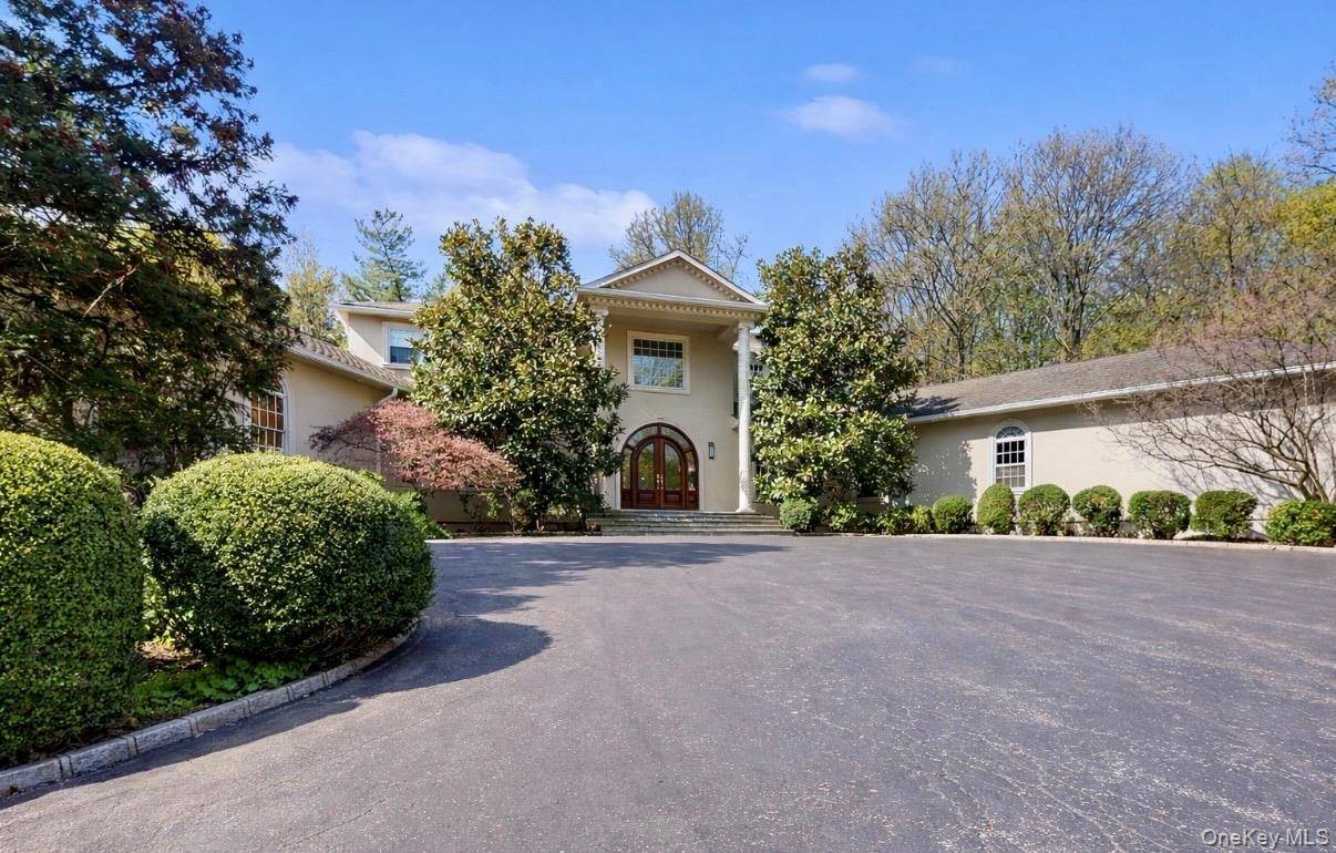Casa com 6 Quartos à Venda em Locust Valley - Nova Iorque - EUA - 2