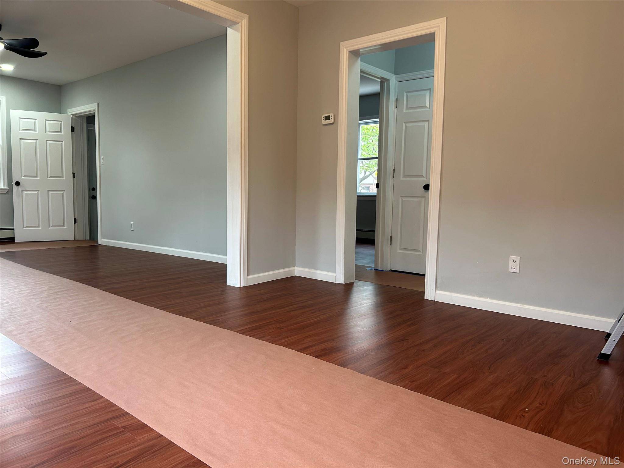 Casa de 6 Dormitorios en Venta en Lynbrook - Nueva York - EE. UU. - 5