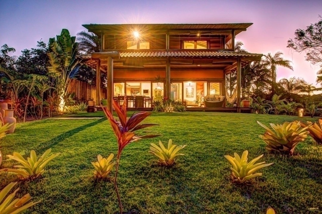 Casa com 6 Quartos à Venda em Maraú - Bahia - Brasil - 3