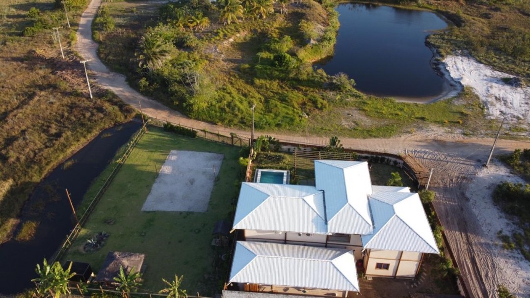 Casa com 6 Quartos à Venda em Maraú - Bahia - Brasil - 1