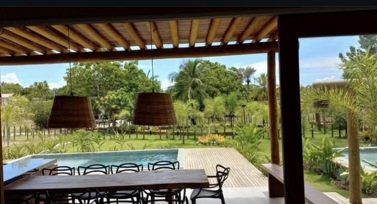 Casa com 6 Quartos à Venda em Maraú - Bahia - Brasil - 4