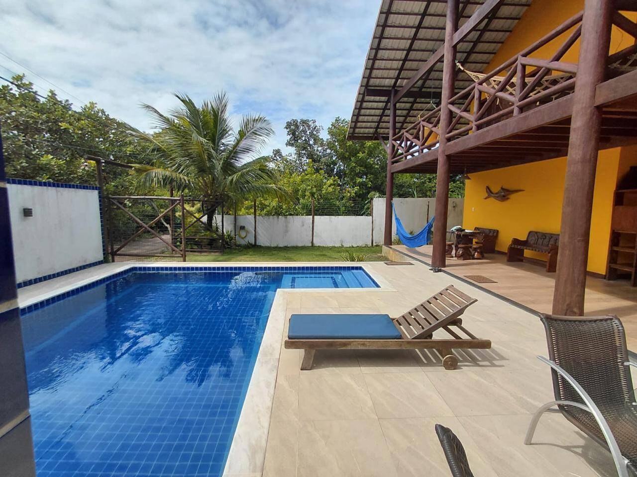 Casa com 6 Quartos à Venda em Maraú - Bahia - Brasil - 3
