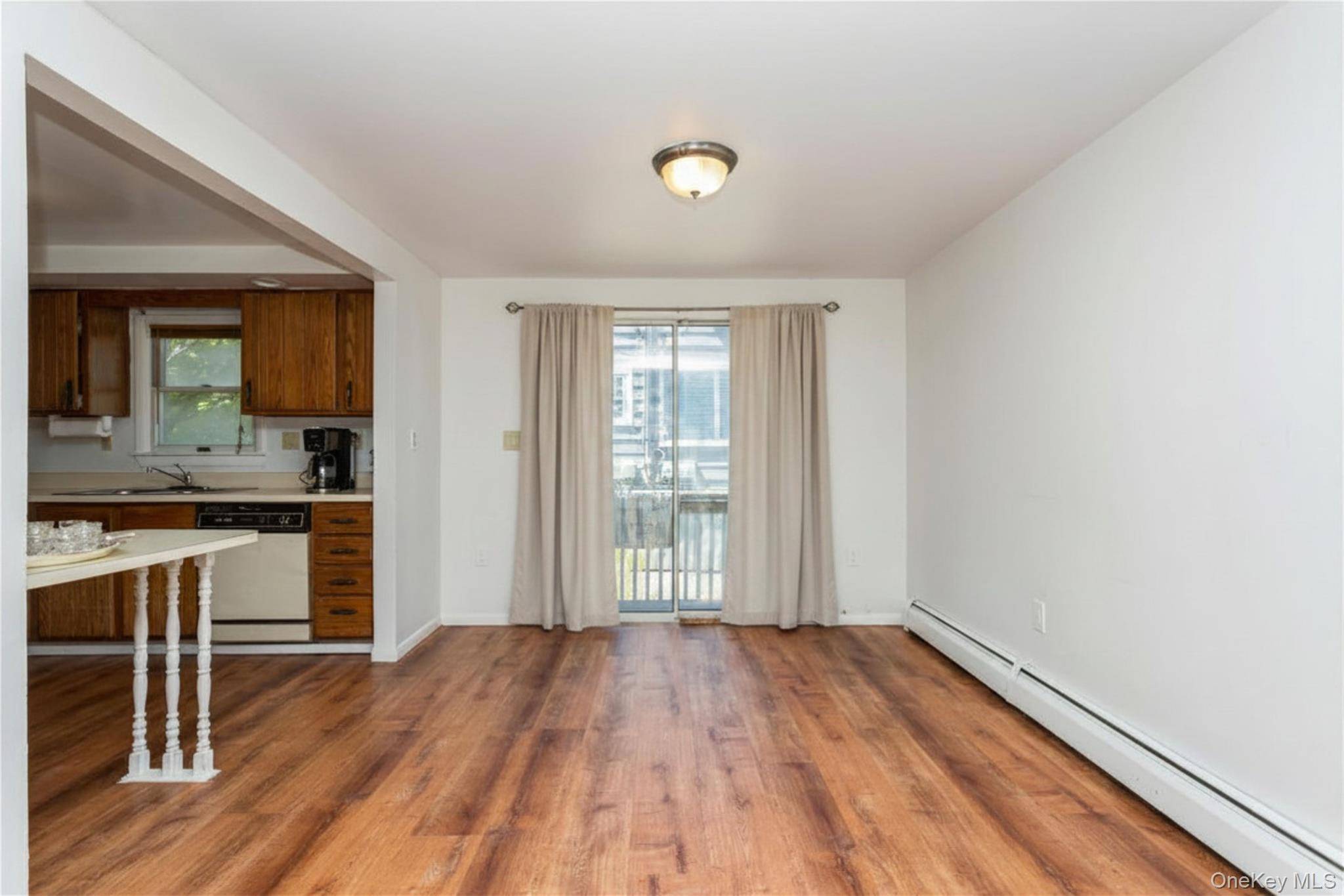 Casa de 6 Dormitorios en Venta en New Rochelle - Nueva York - EE. UU. - 7
