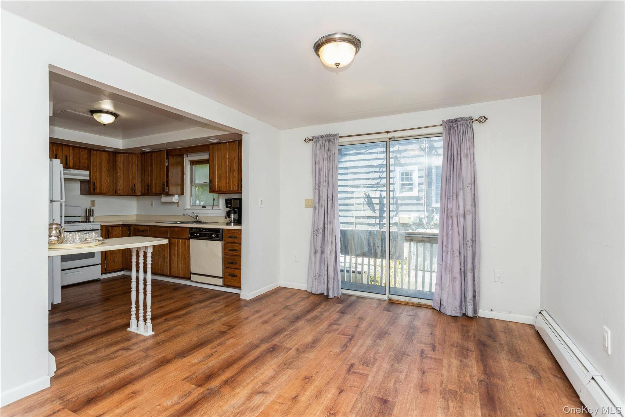 Casa de 6 Dormitorios en Venta en New Rochelle - Nueva York - EE. UU. - 8