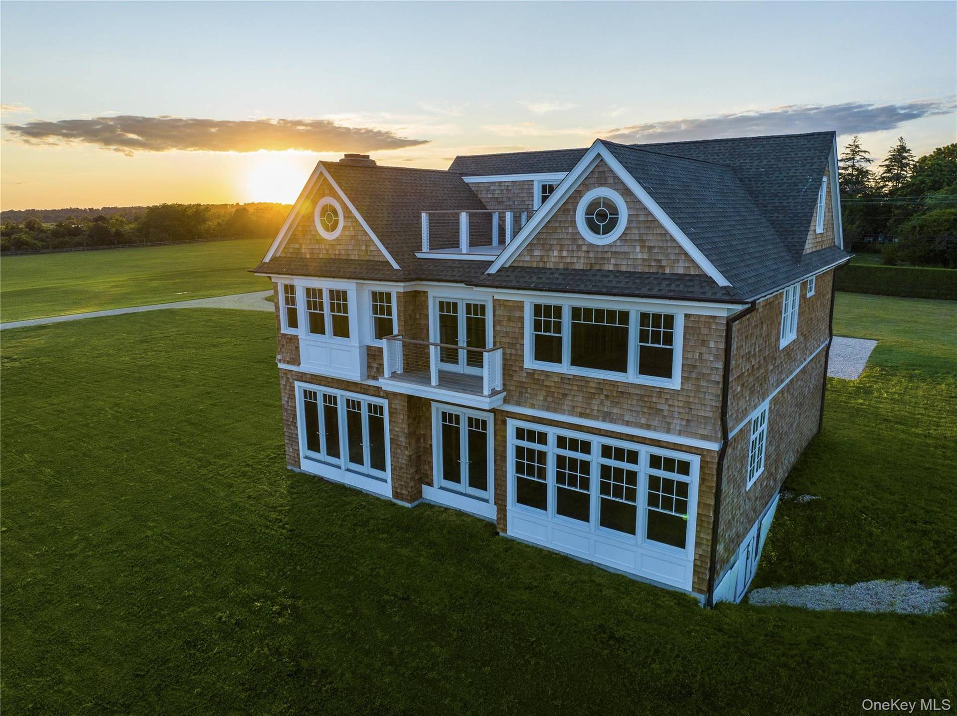 Casa de 6 Dormitorios en Venta en Orient, NY, EE. UU. - 5