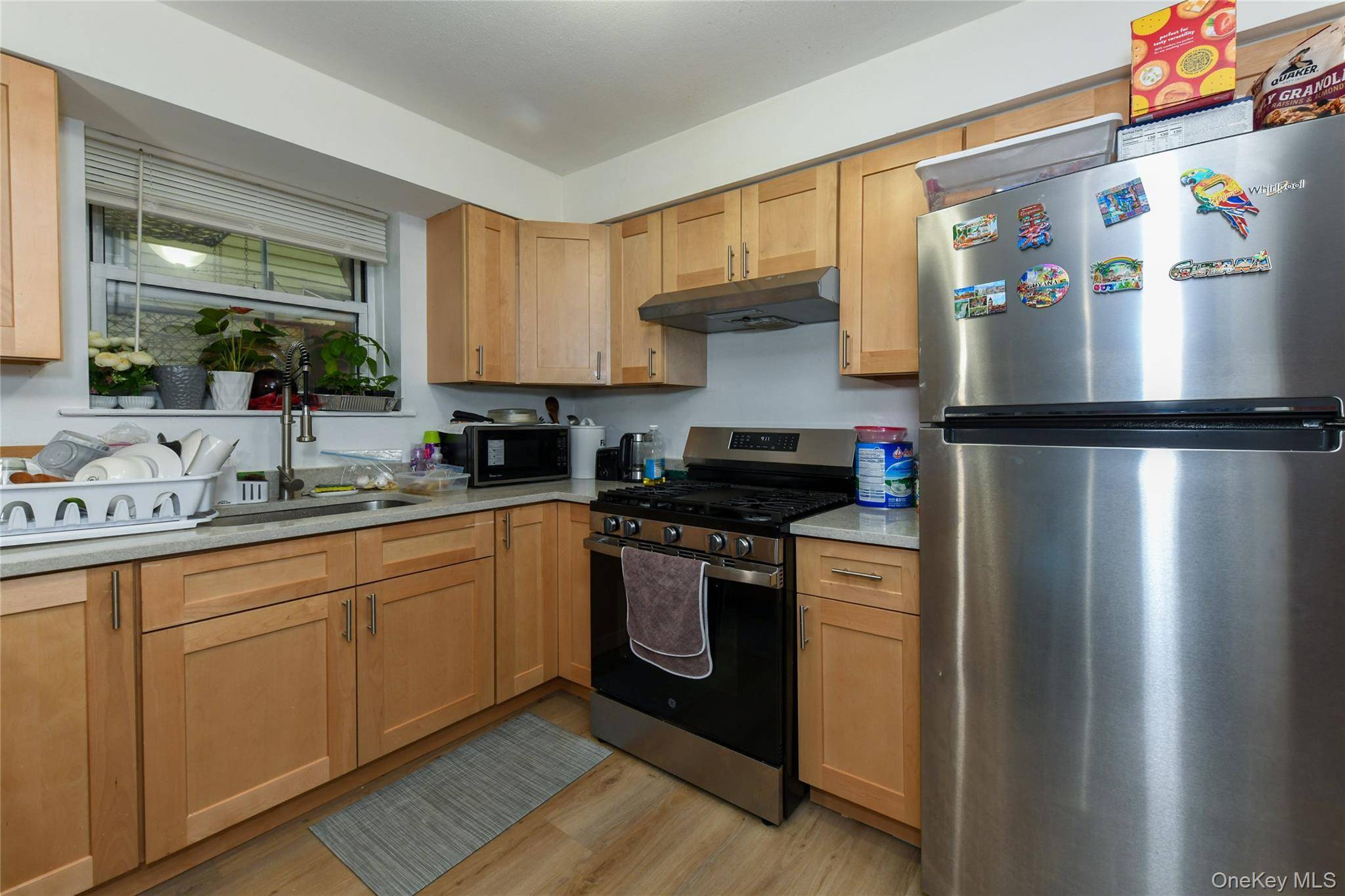 6 Bedroom Home for Sale in Ozone Park - New York - USA - 6