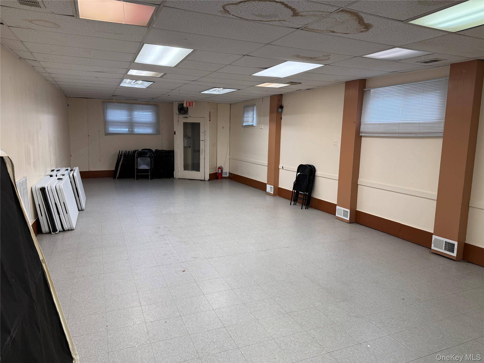 Casa com 6 Quartos à Venda em Port Chester - Nova Iorque - EUA - 2
