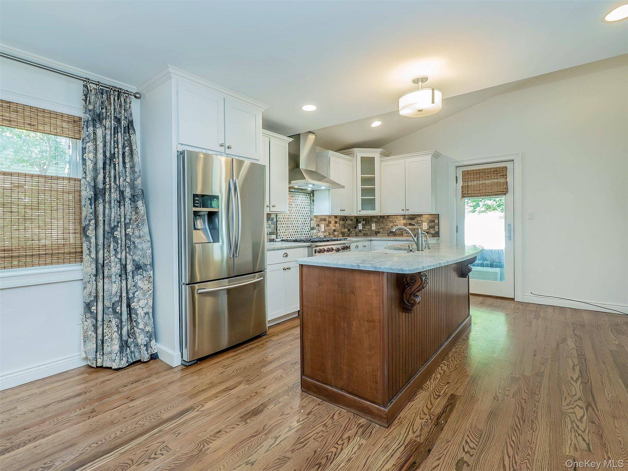 Casa de 6 Dormitorios en Venta en Port Washington - Nueva York - EE. UU. - 8