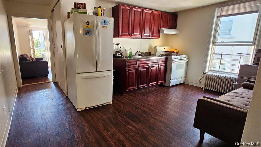 Casa de 6 Dormitorios en Venta en Ridgewood - Nueva York - EE. UU. - 8