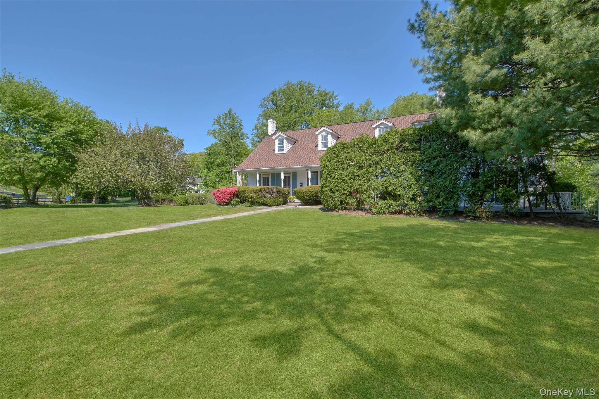 6 Bedroom Home for Sale in RYE - New York - USA - 6