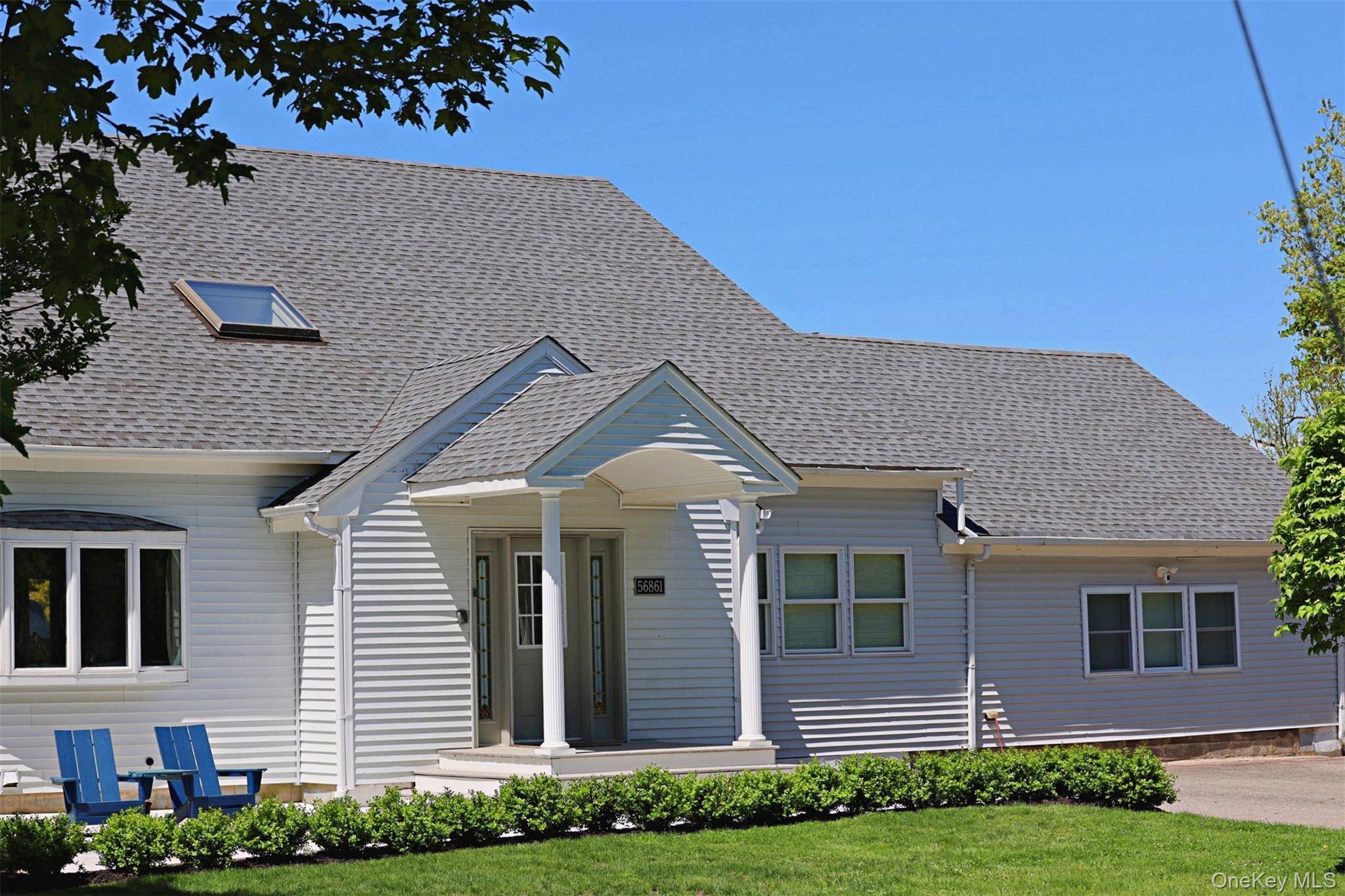 Casa com 6 Quartos à Venda em Southold - Nova Iorque - EUA - 2