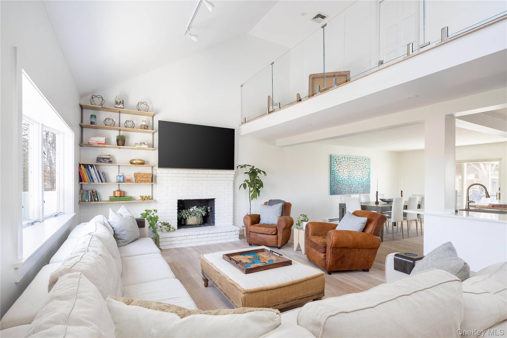 Casa com 6 Quartos à Venda em Southold - Nova Iorque - EUA - 3