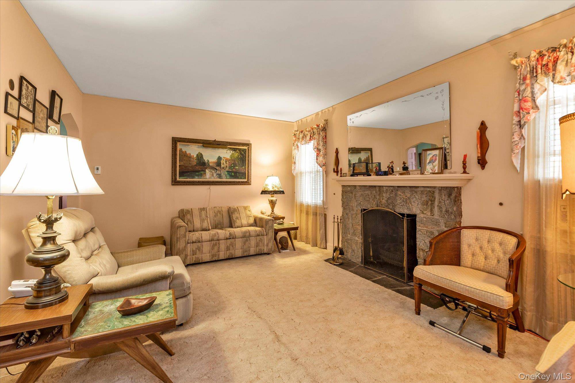Casa de 6 Dormitorios en Venta en Valley Stream - Nueva York - EE. UU. - 4