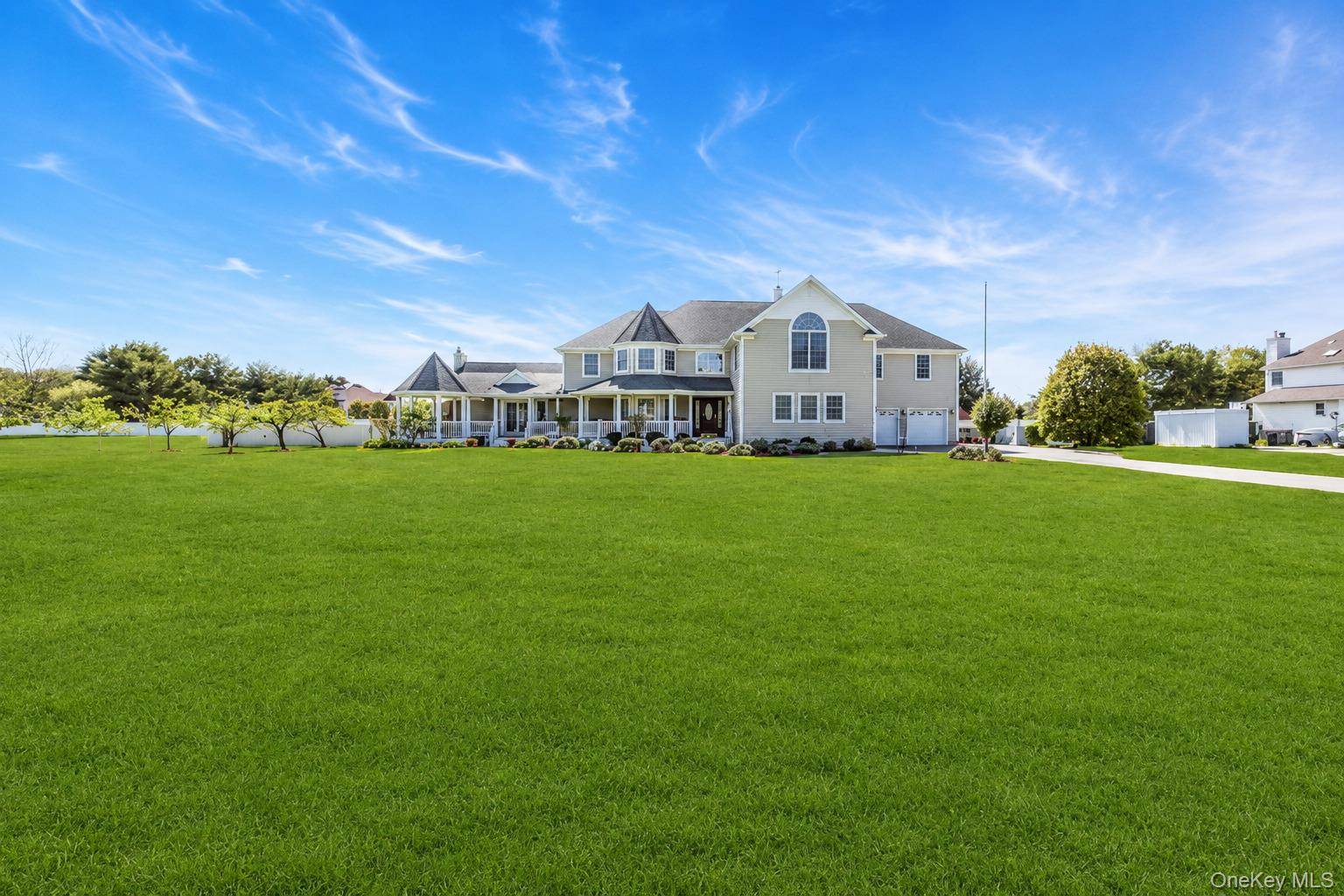 Casa de 6 Dormitorios en Venta en Wading River - Nueva York - EE. UU. - 3