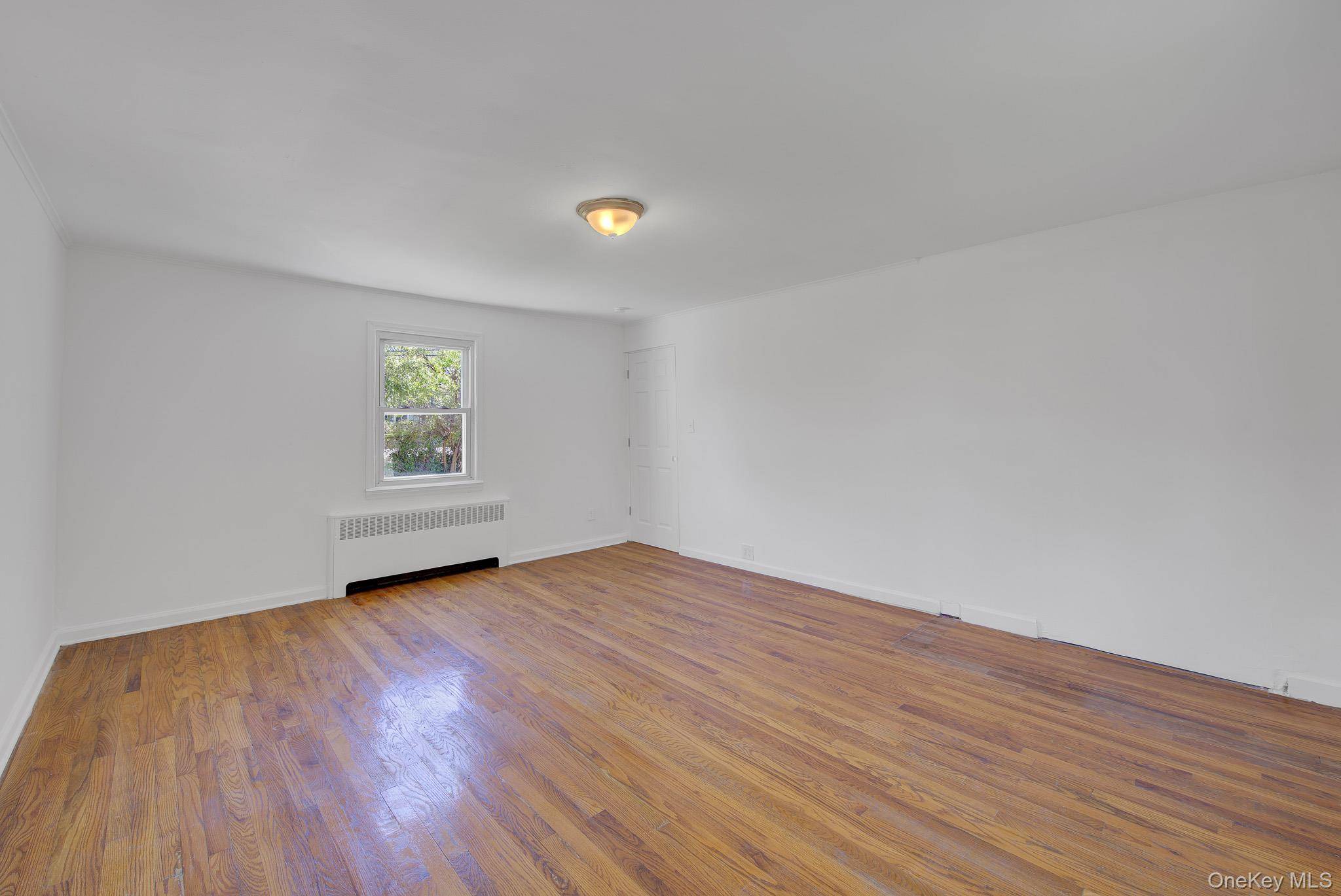 Casa com 6 Quartos à Venda em West Hempstead - Nova Iorque - EUA - 7