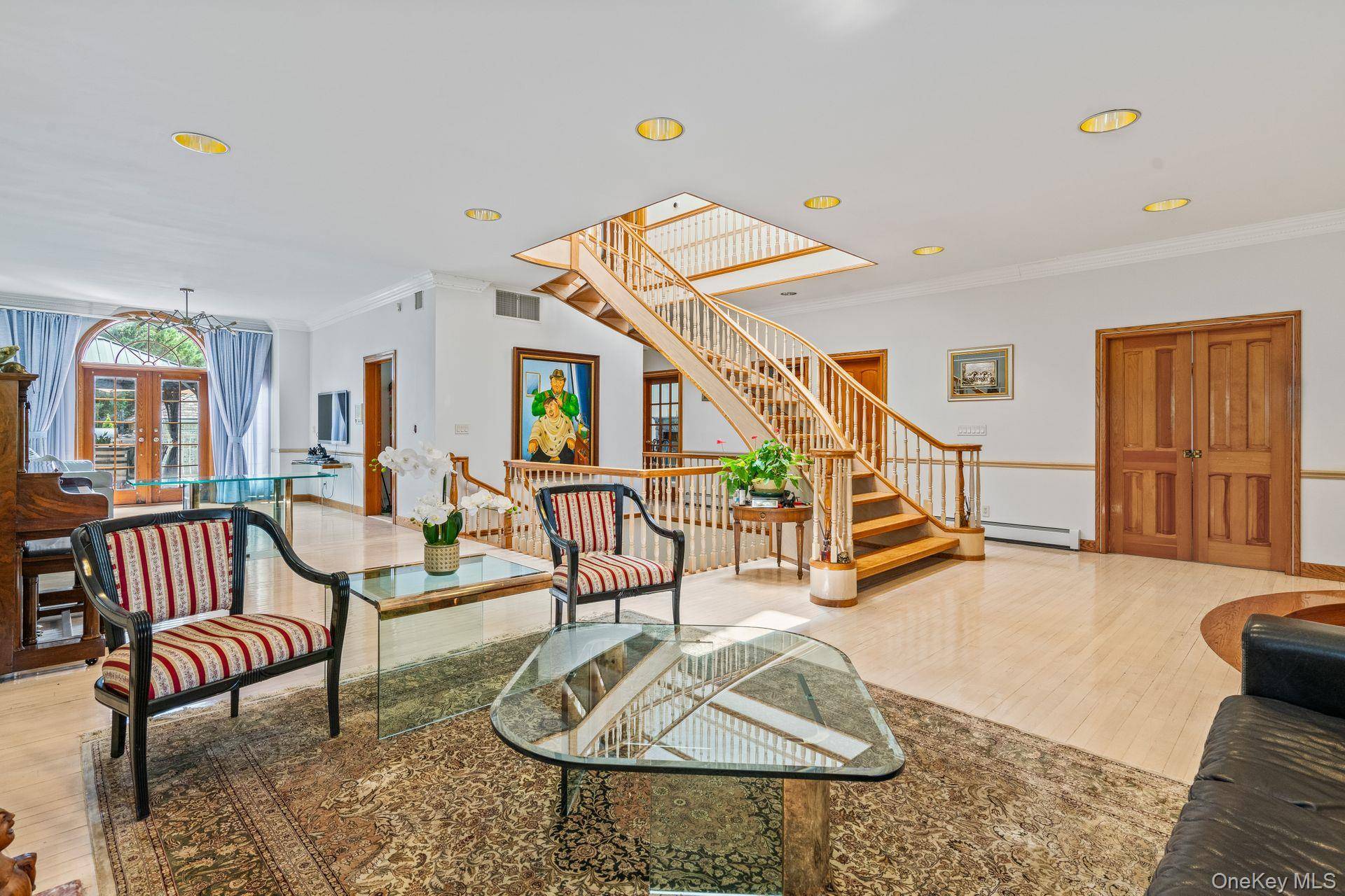 Casa de 6 Dormitorios en Venta en Whitestone - Nueva York - EE. UU. - 8
