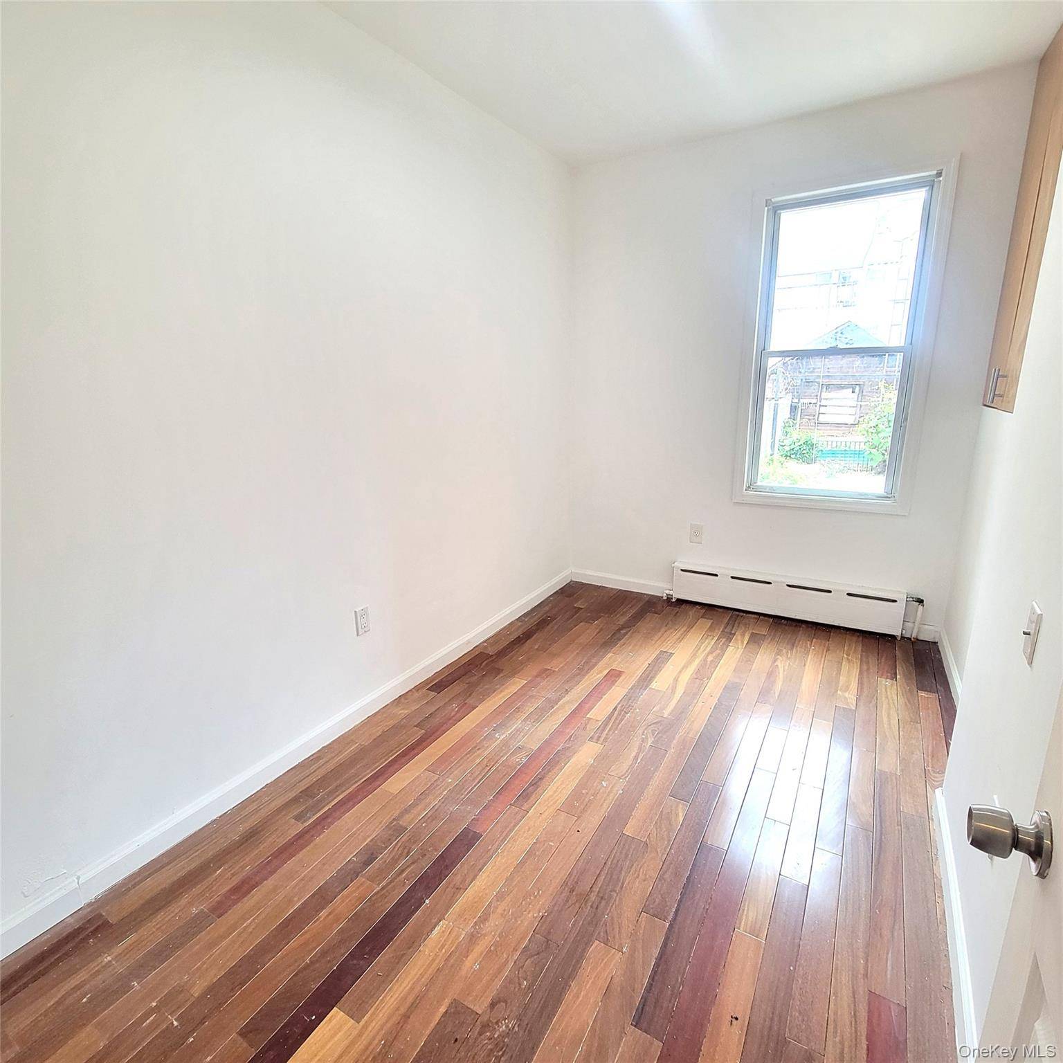 Casa com 6 Quartos à Venda em Woodside - Nova Iorque - EUA - 6