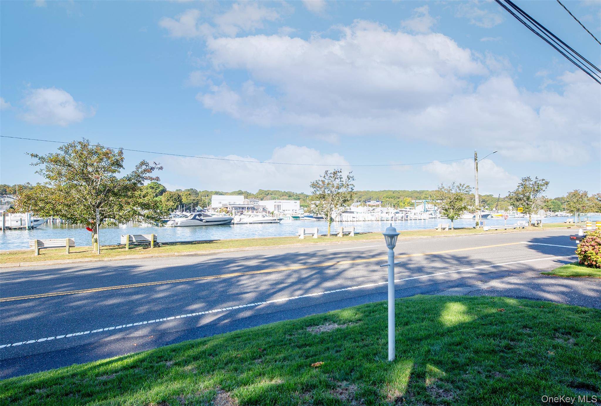 7 Bedroom Waterfront Home for Sale in Hampton Bays - New York - USA - 6