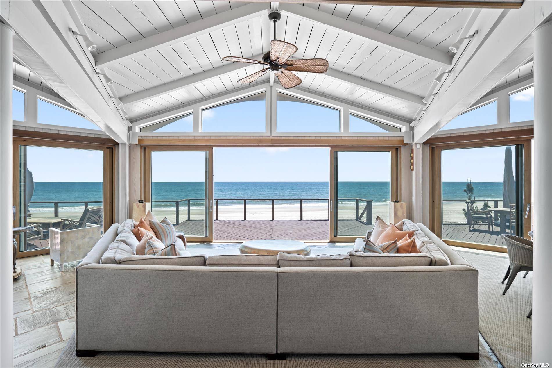 7 Bedroom Oceanfront Home for Sale in Quogue, NY, USA - 1
