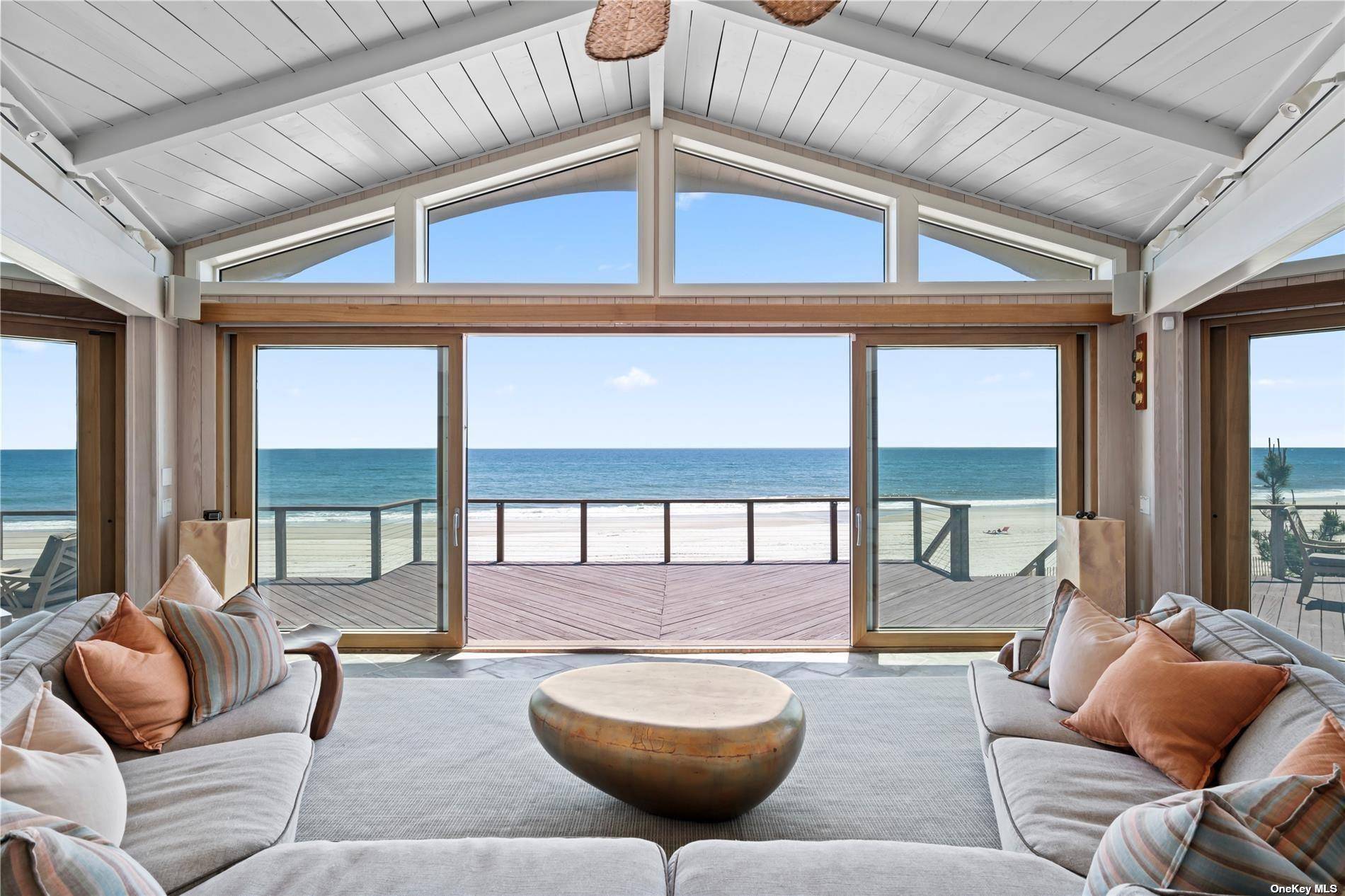 7 Bedroom Oceanfront Home for Sale in Quogue, NY, USA - 2