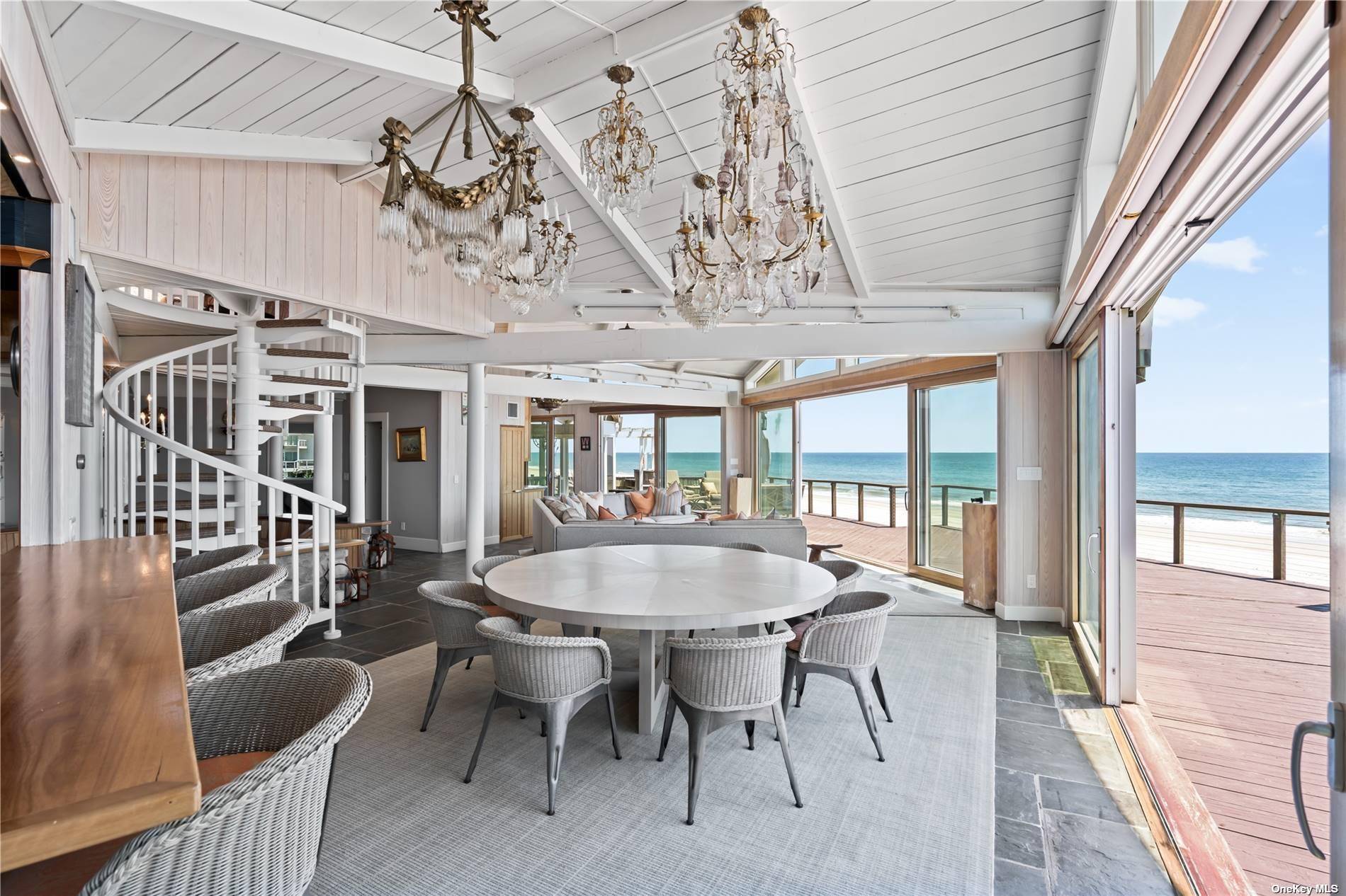 7 Bedroom Oceanfront Home for Sale in Quogue, NY, USA - 7