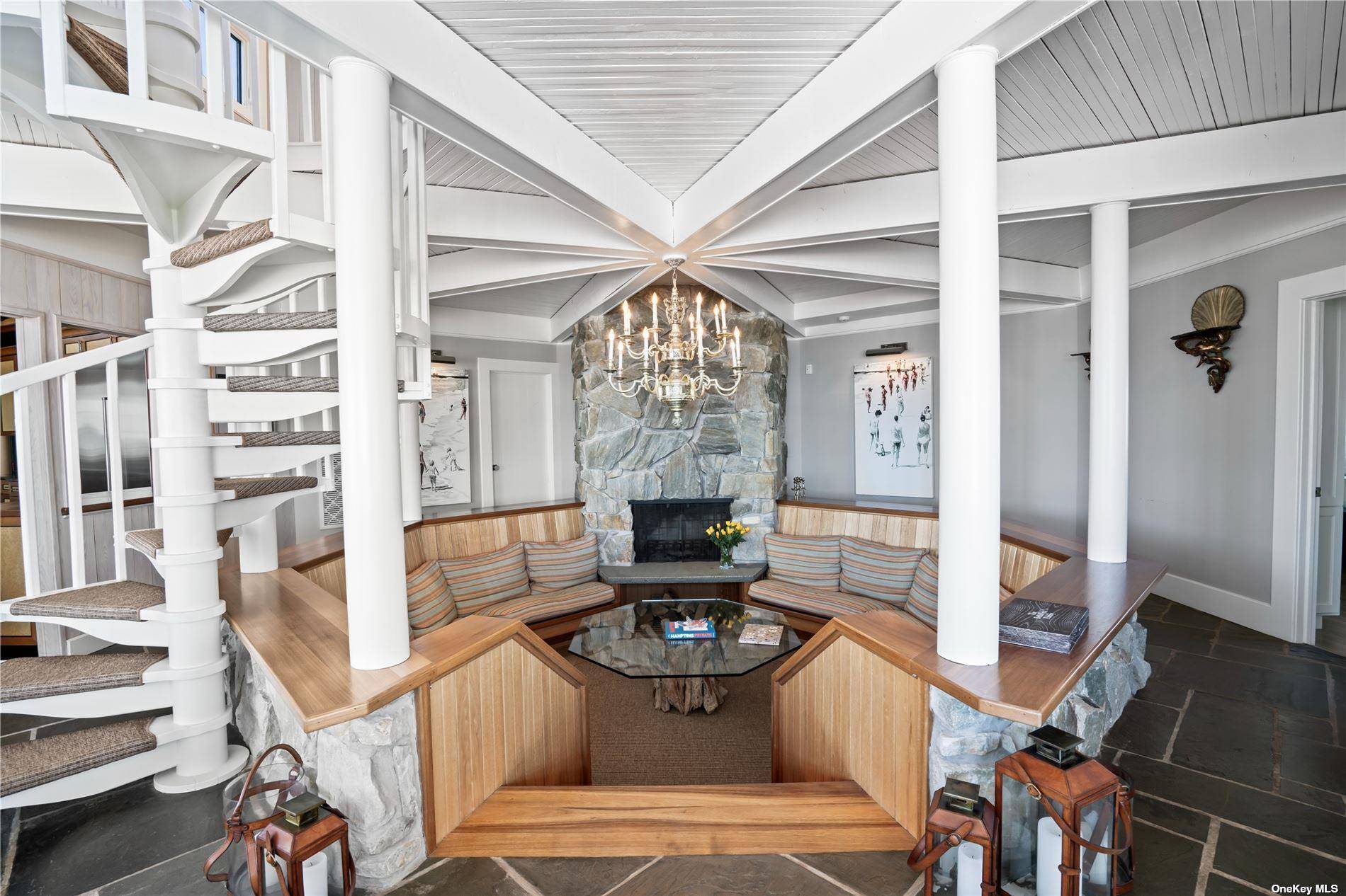 7 Bedroom Oceanfront Home for Sale in Quogue, NY, USA - 8
