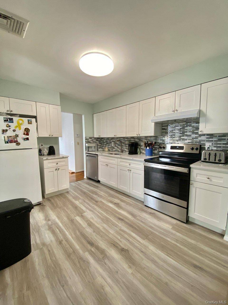 Casa com 7 Quartos à Venda em Amityville - Nova Iorque - EUA - 3