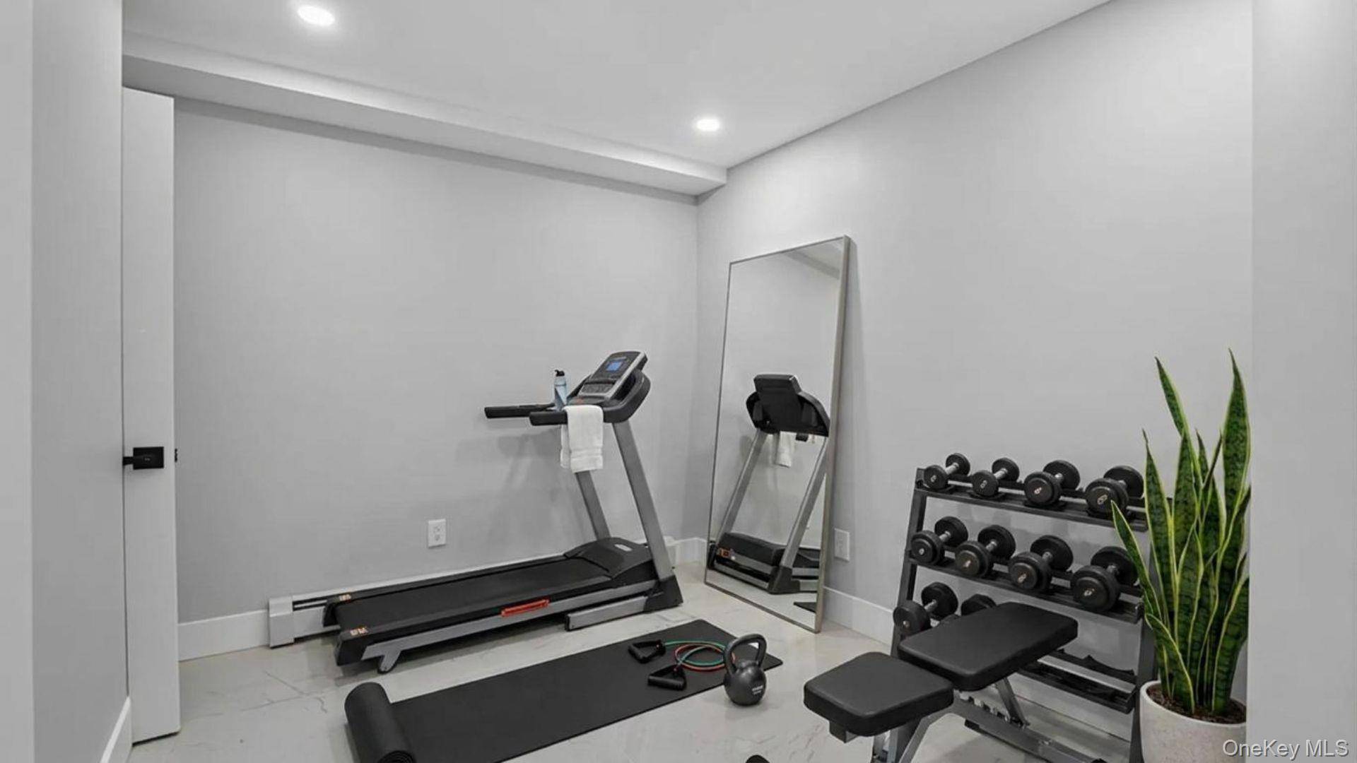 Casa de 7 Dormitorios en Venta en Bronx - Nueva York - EE. UU. - 8