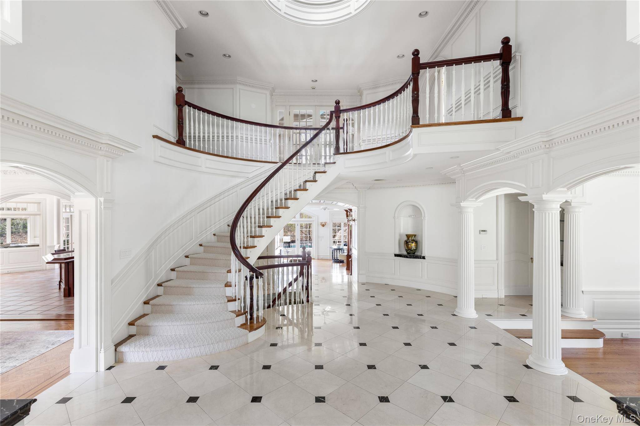 Casa de 7 Dormitorios en Venta en Brookville - Nueva York - EE. UU. - 3