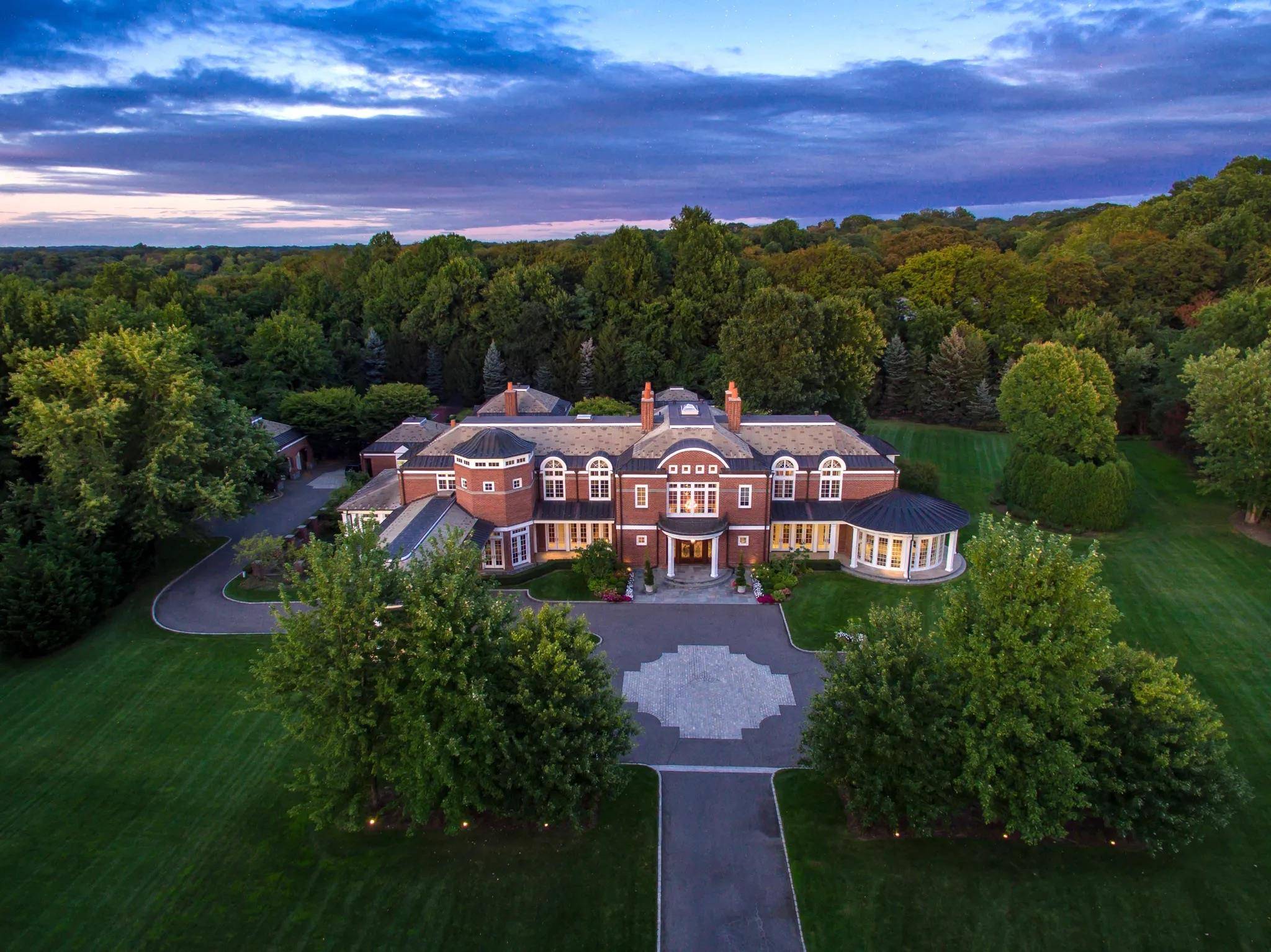 Maison de 7 Chambres à Vendre à Brookville - NY - USA - 1