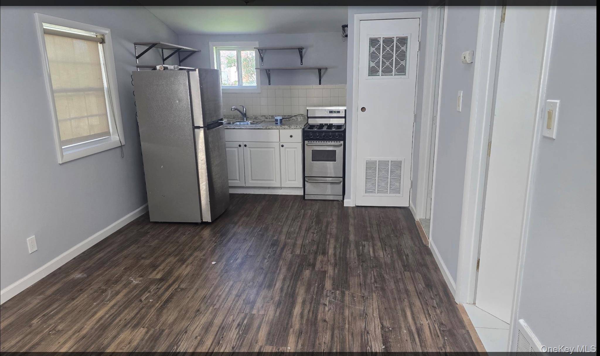 Casa de 7 Dormitorios en Venta en Central Islip - Nueva York - EE. UU. - 5