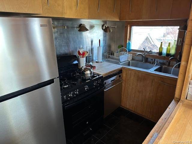 Casa com 7 Quartos à Venda em Cherry Grove - Nova Iorque - EUA - 8