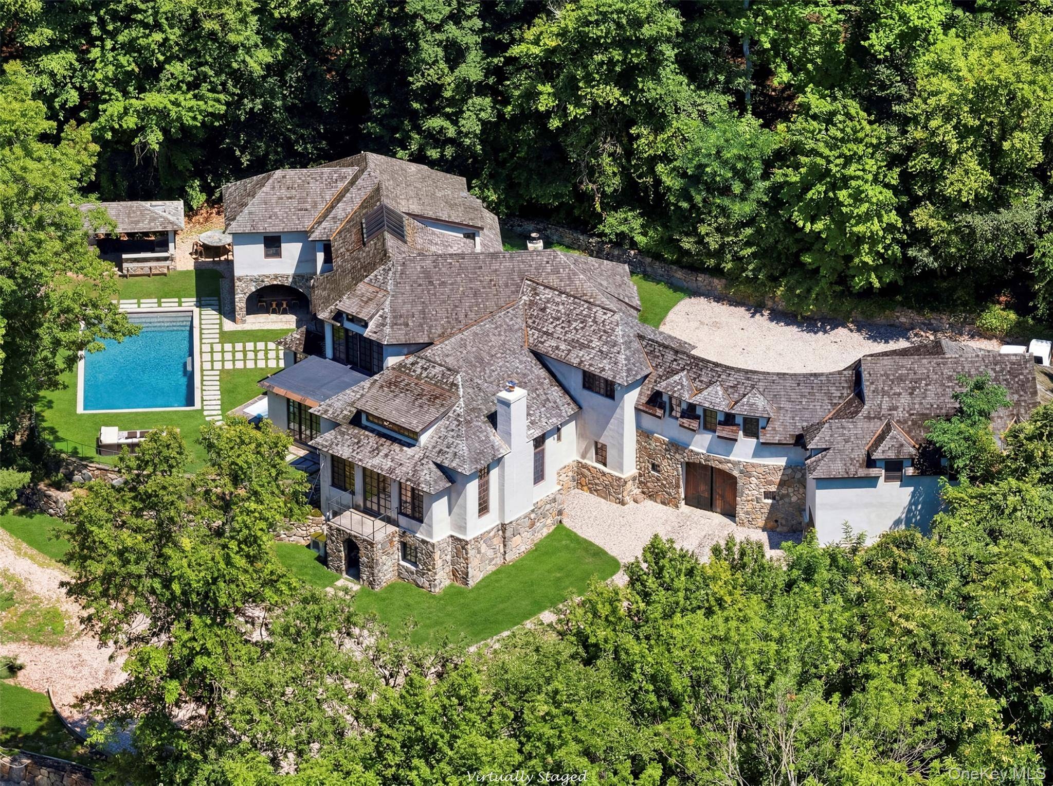 Casa com 7 Quartos à Venda em Cold Spring Harbor - Nova Iorque - EUA - 3