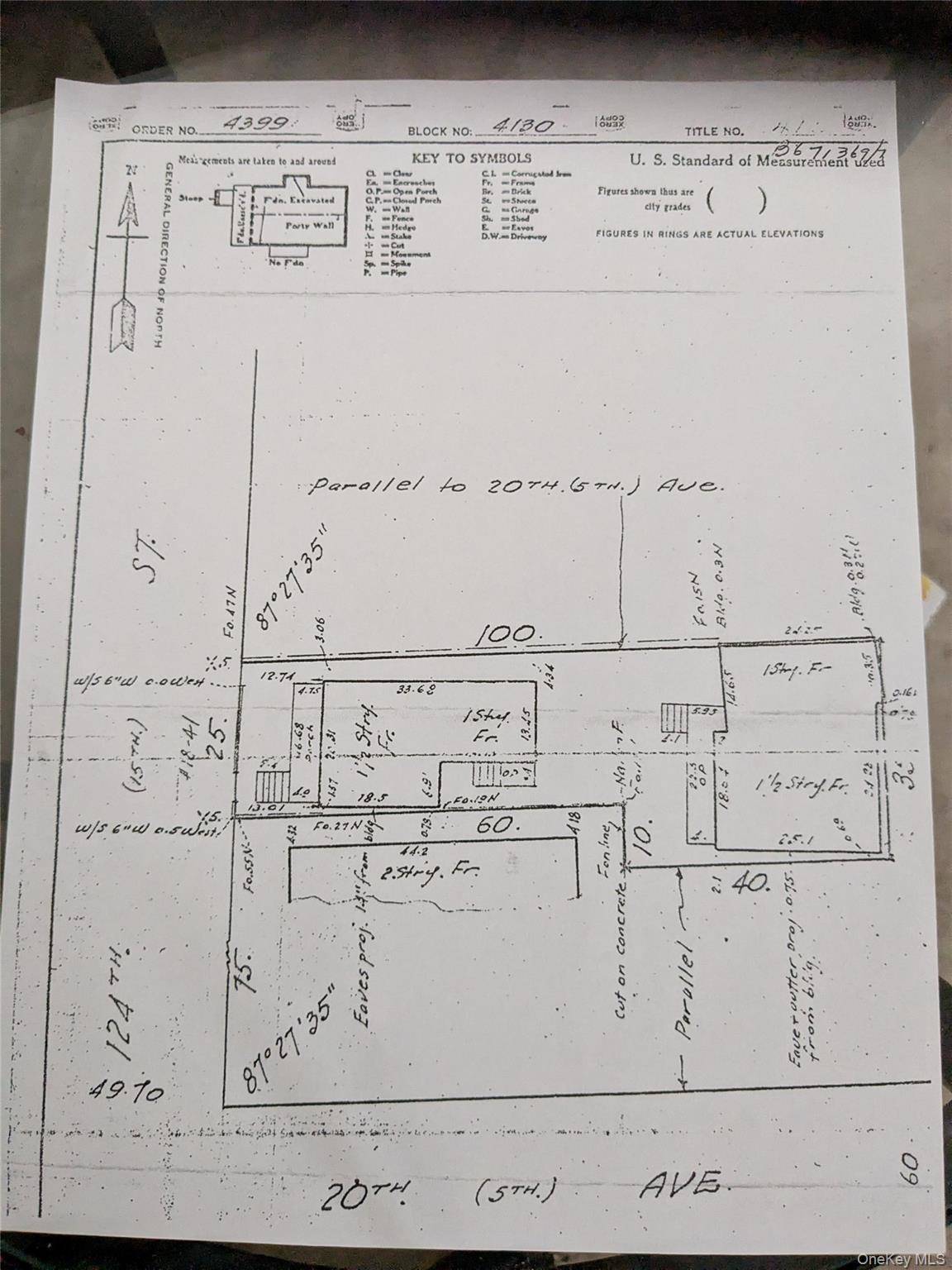 Casa de 7 Dormitorios en Venta en College Point - Nueva York - EE. UU. - 3