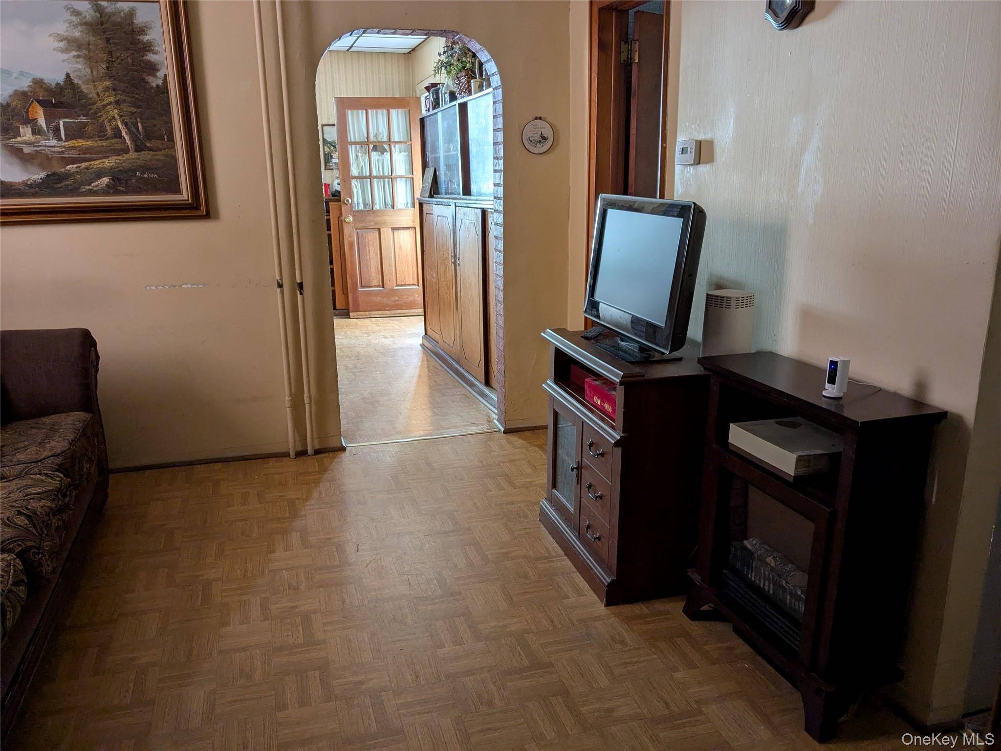 Casa de 7 Dormitorios en Venta en College Point - Nueva York - EE. UU. - 4