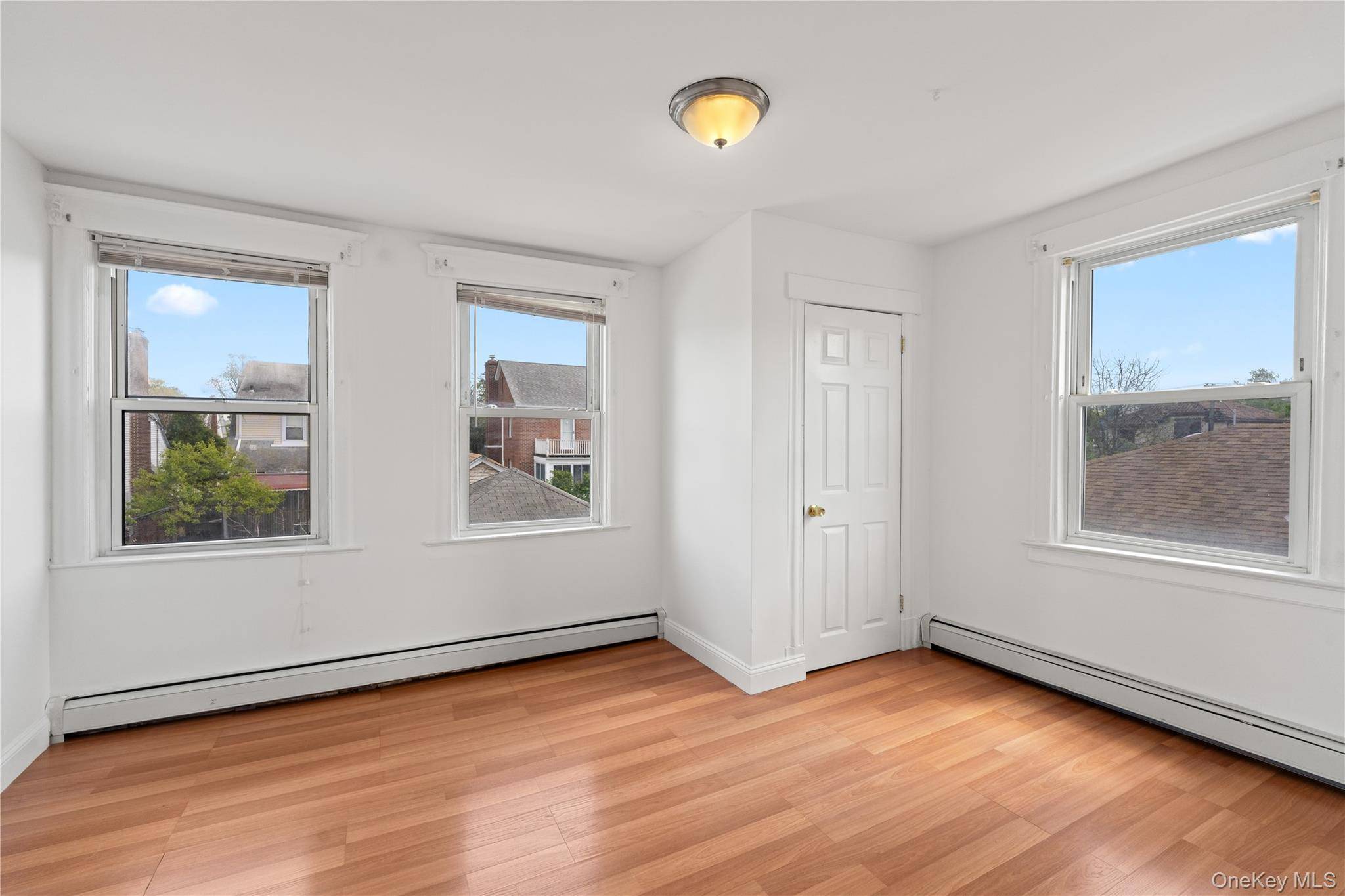Casa com 7 Quartos à Venda em Flushing - Nova Iorque - EUA - 6