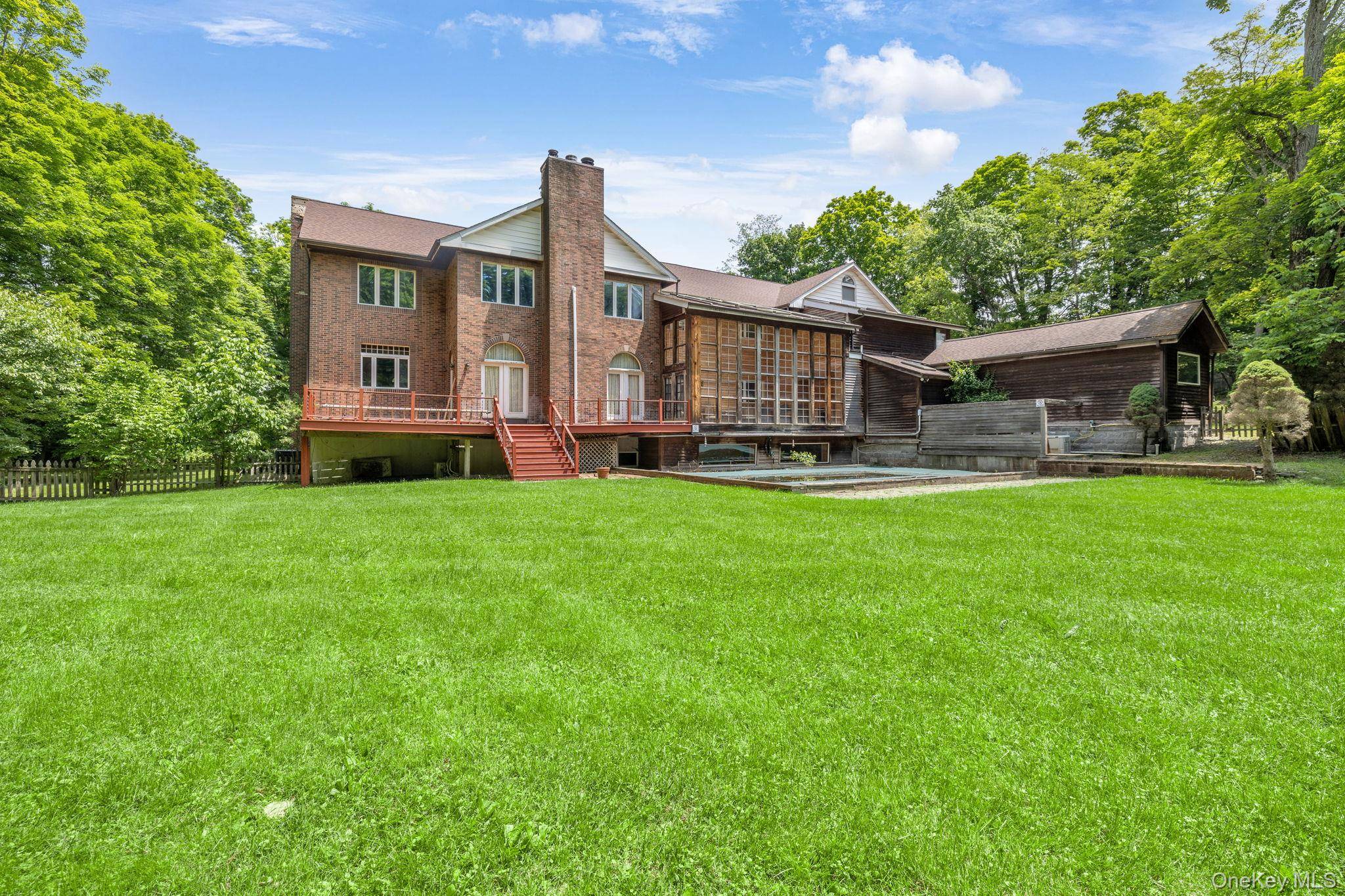 Casa de 7 Dormitorios en Venta en Millbrook - Nueva York - EE. UU. - 6