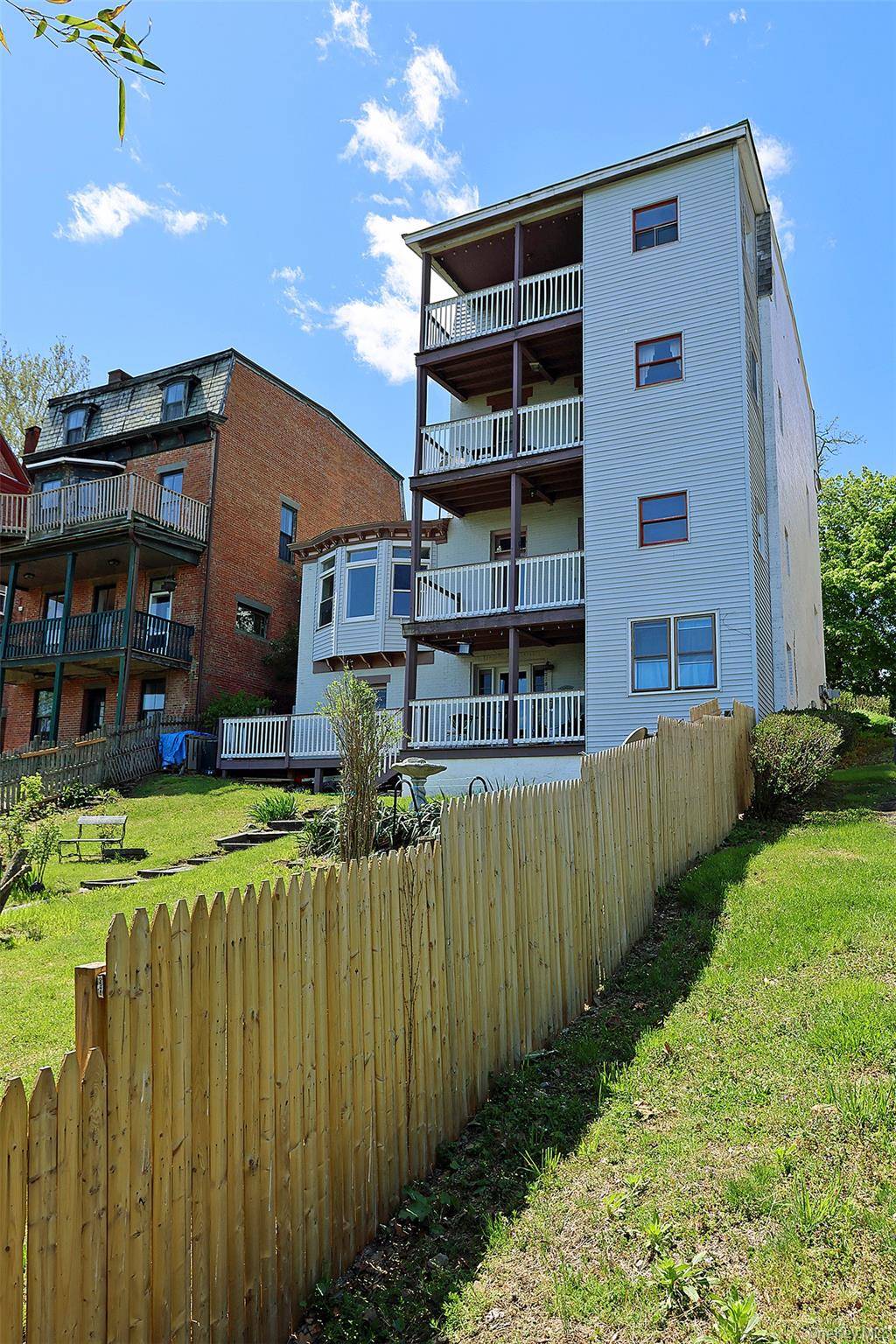 Casa de 7 Dormitorios en Venta en Newburgh - Nueva York - EE. UU. - 4