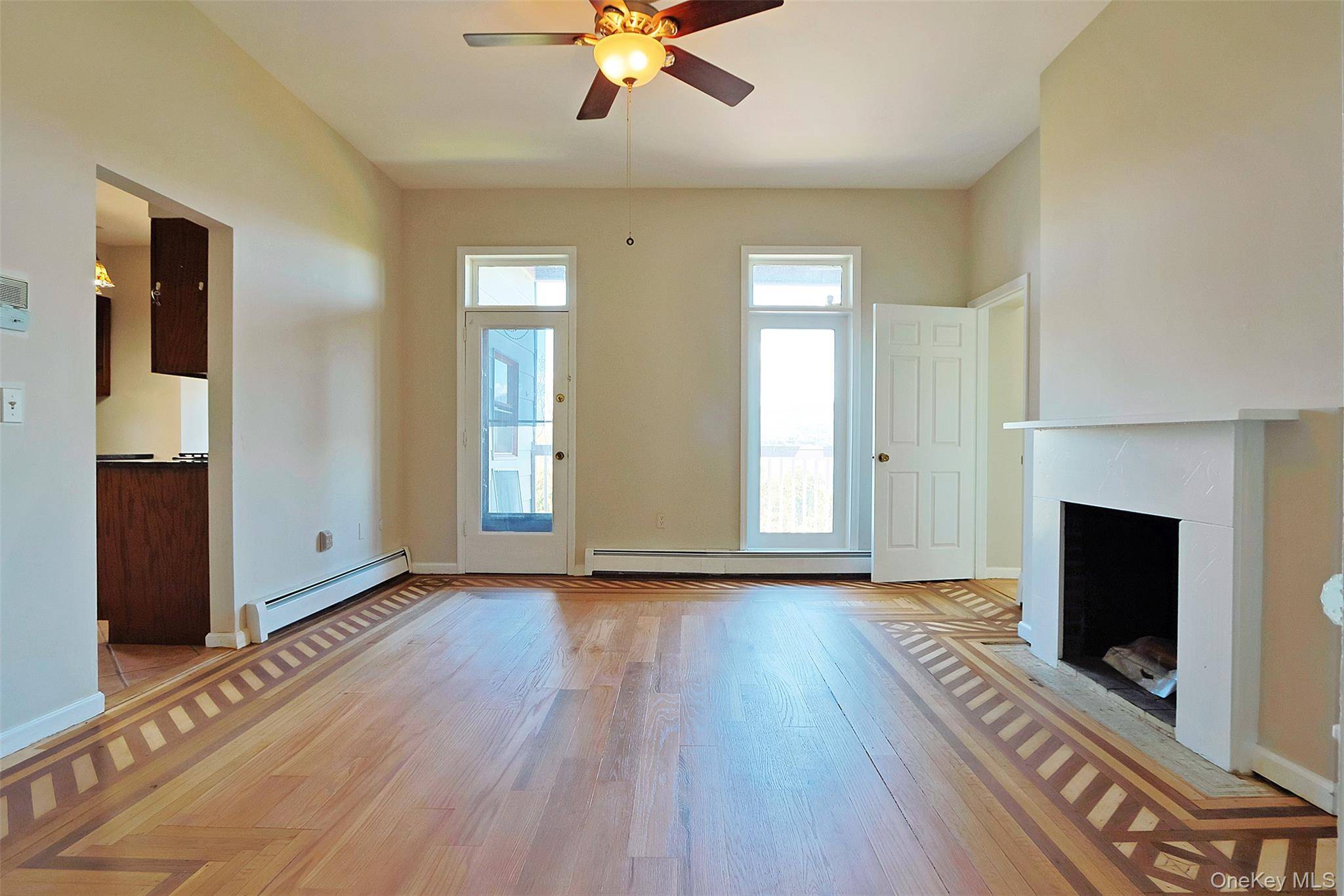 Casa de 7 Dormitorios en Venta en Newburgh - Nueva York - EE. UU. - 7