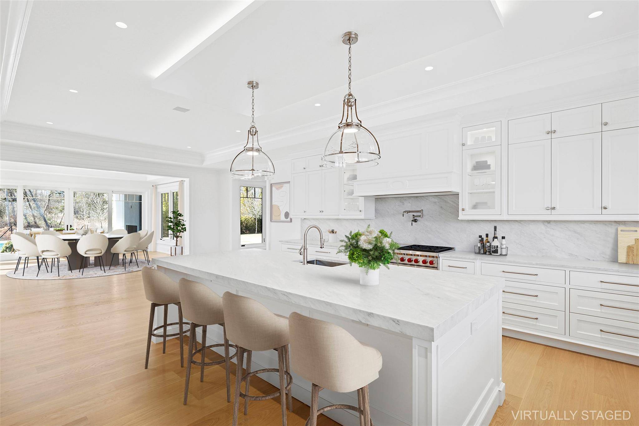 7 Bedroom Home for Sale in North Haven - NY - USA - 8