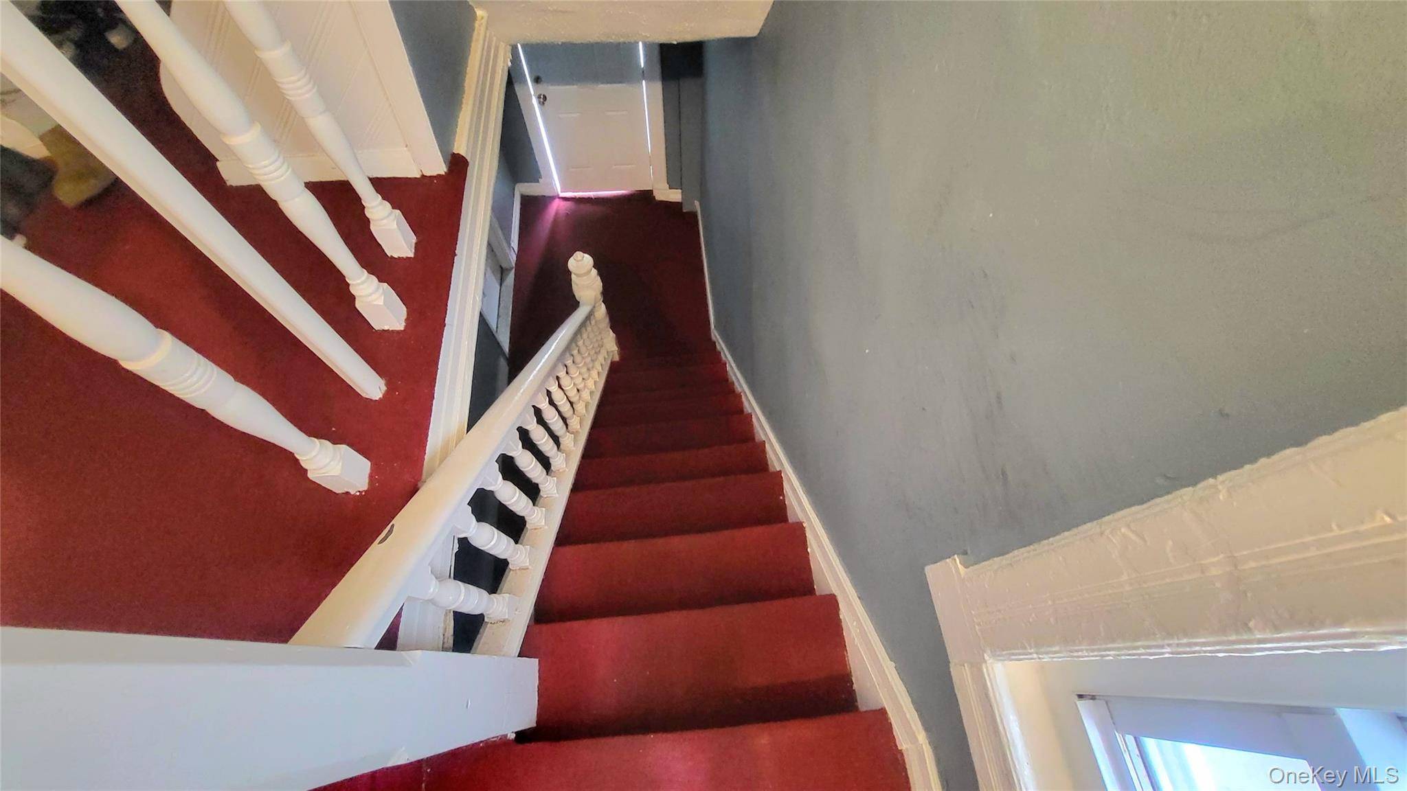 Casa com 7 Quartos à Venda em Poughkeepsie - Nova Iorque - EUA - 3