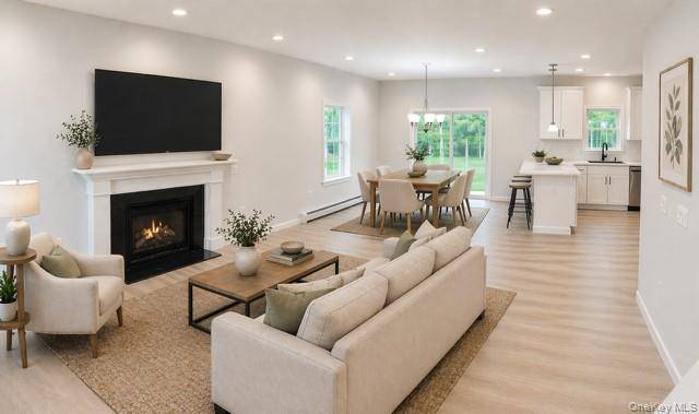 Casa de 7 Dormitorios en Venta en Riverhead - Nueva York - EE. UU. - 2