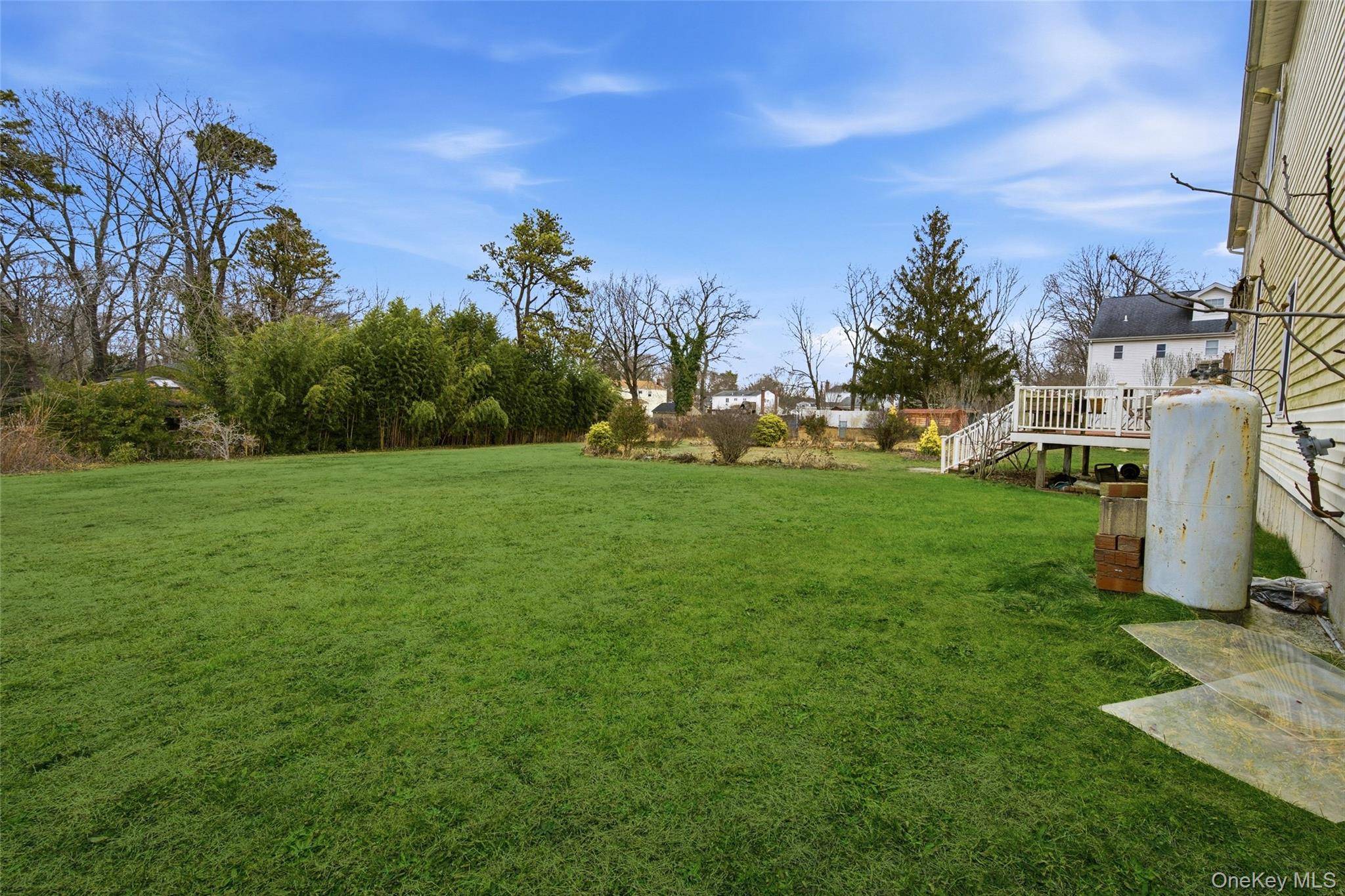 Casa com 7 Quartos à Venda em Ronkonkoma - Nova Iorque - EUA - 6